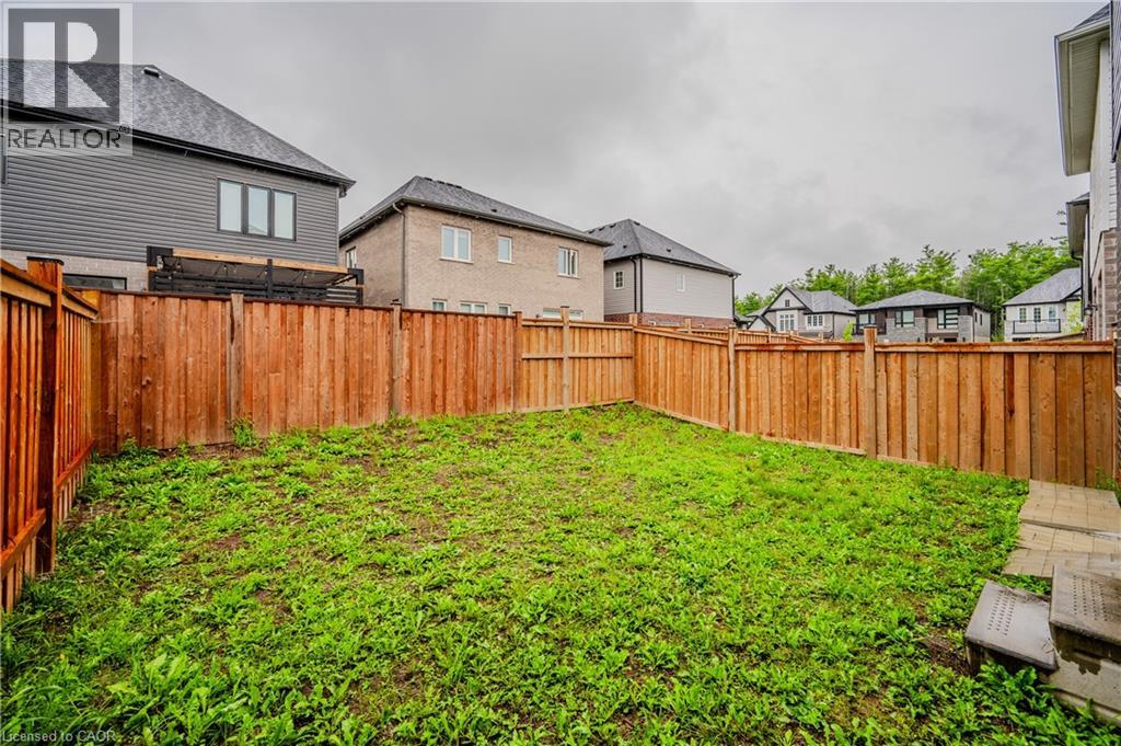 119 MONARCH WOODS Drive, Kitchener, Ontario, N2P0K2 — Photo 45