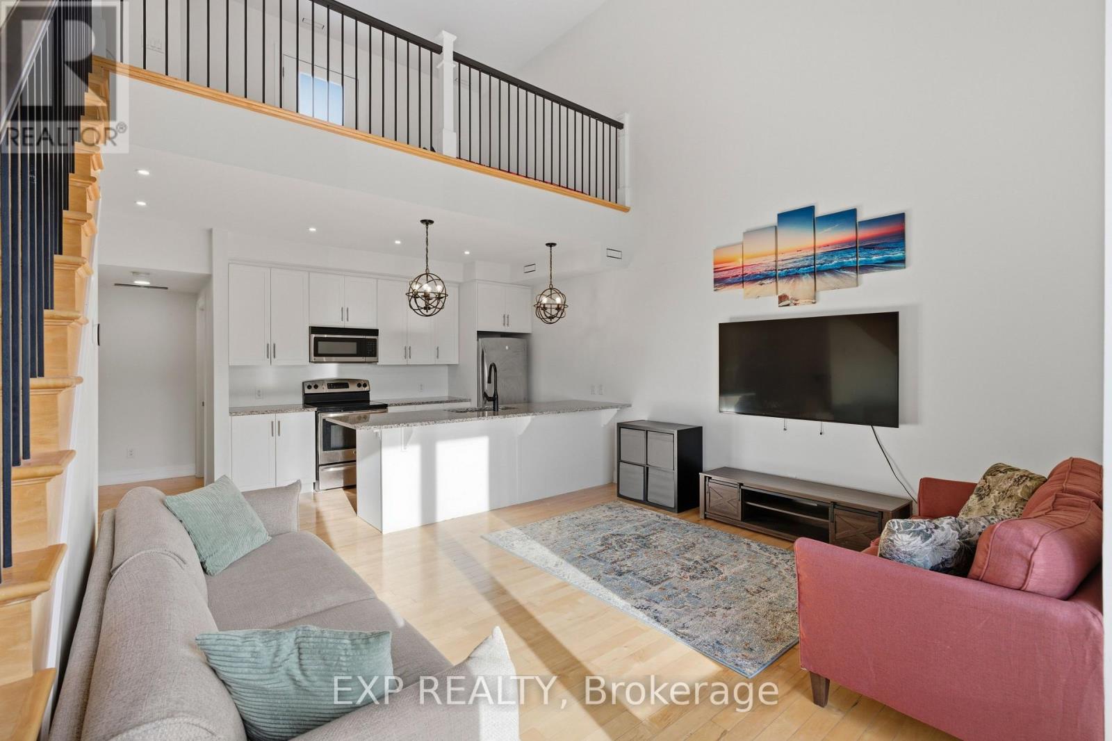 28 MEACH PRIVATE, Ottawa, Ontario, K2S0T8 — Photo 3