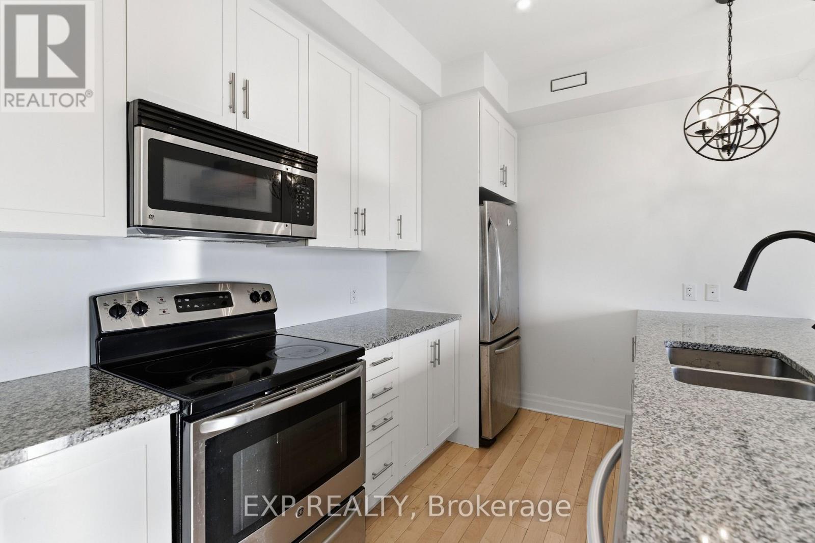 28 MEACH PRIVATE, Ottawa, Ontario, K2S0T8 — Photo 5