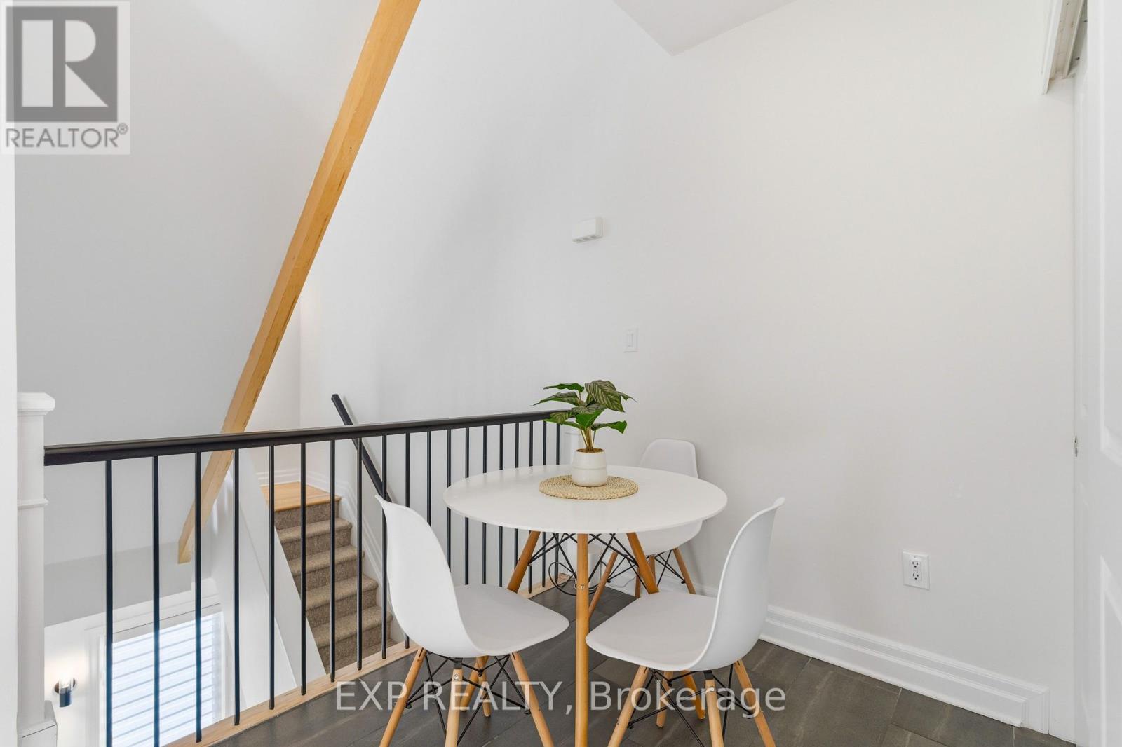 28 MEACH PRIVATE, Ottawa, Ontario, K2S0T8 — Photo 8