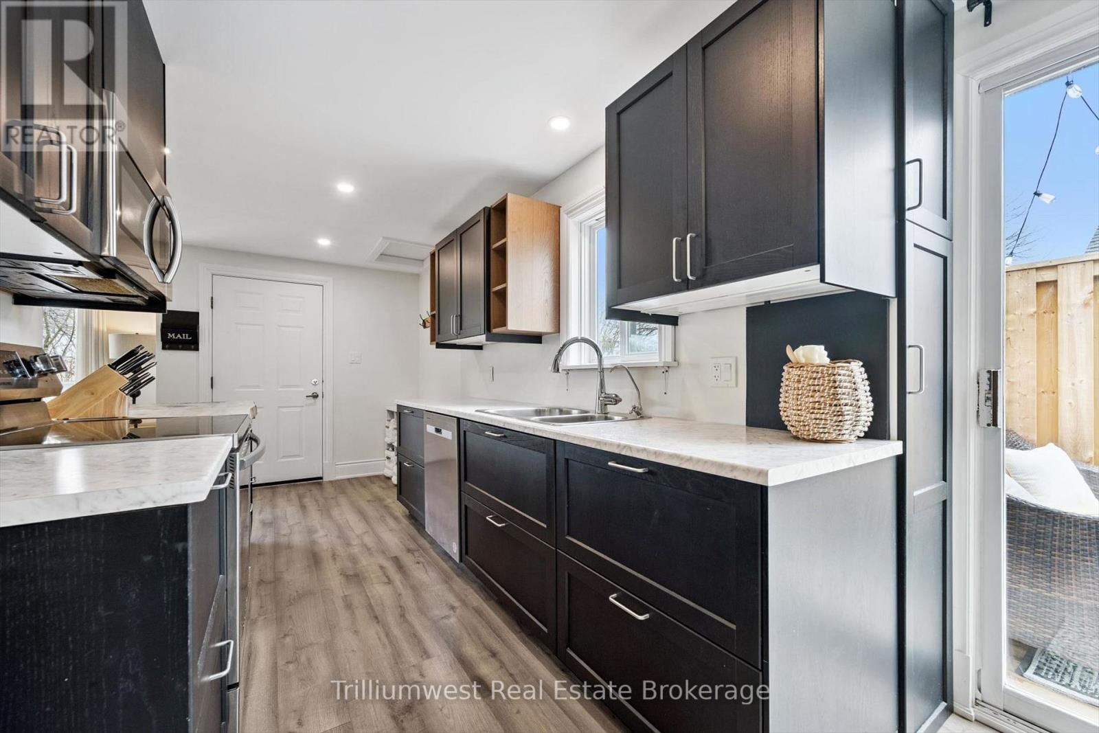 185 FORREST AVENUE E, Wilmot, Ontario, N3A1X8 — Photo 7