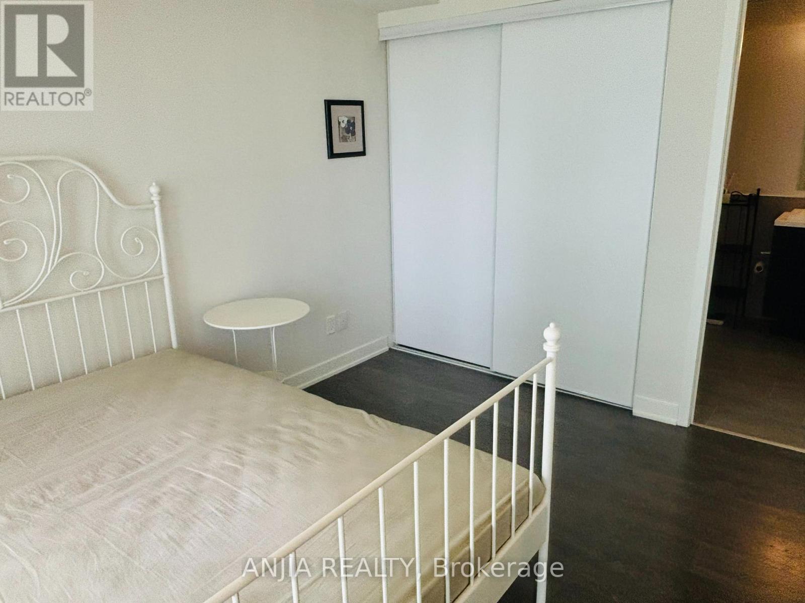 1807 - 6 SONIC WAY, Toronto (Flemingdon Park), Ontario, M3C0P1 — Photo 9