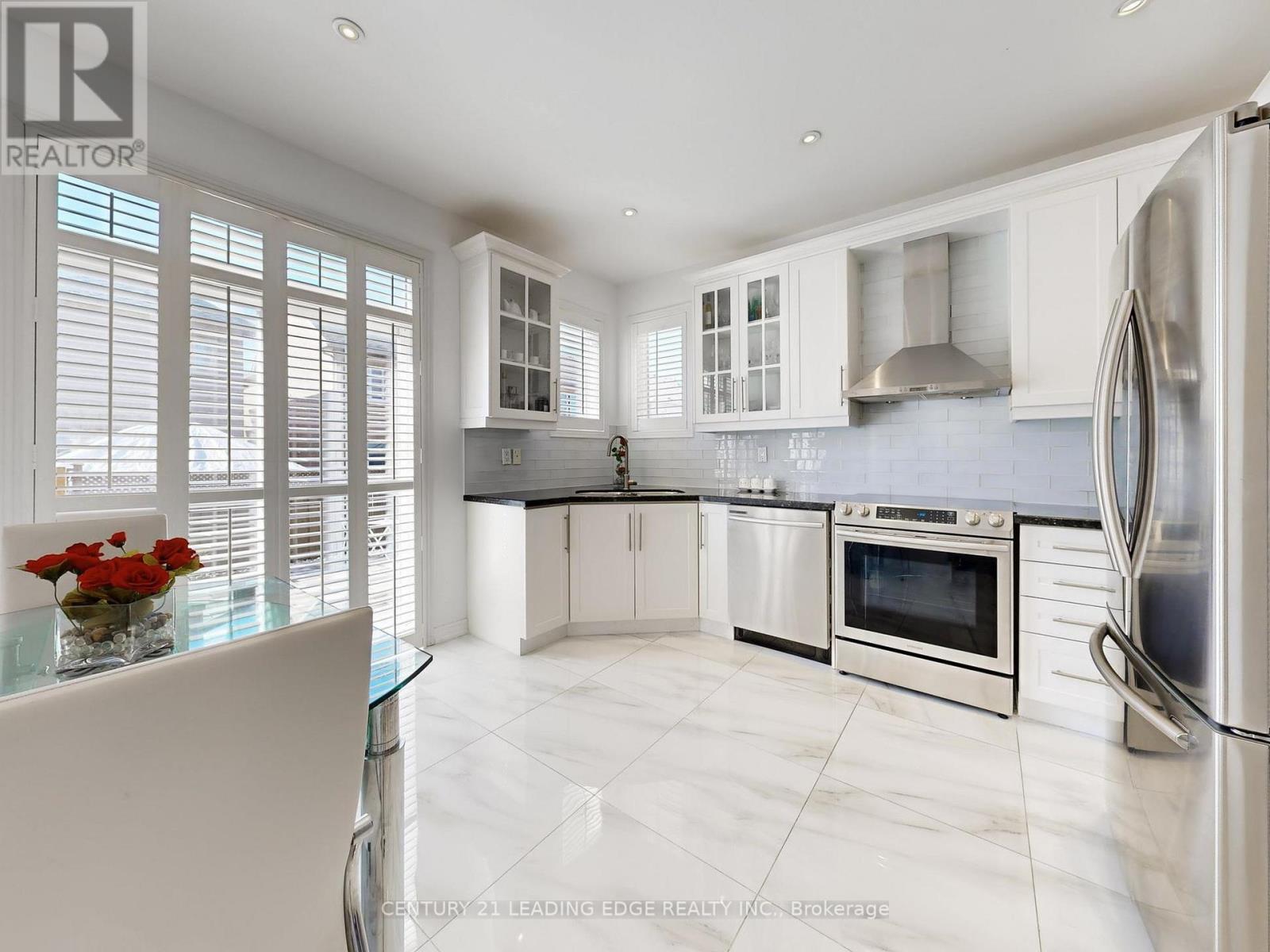 89 SANDERSON ROAD, Markham (Cachet), Ontario, L6C2H2 — Photo 17