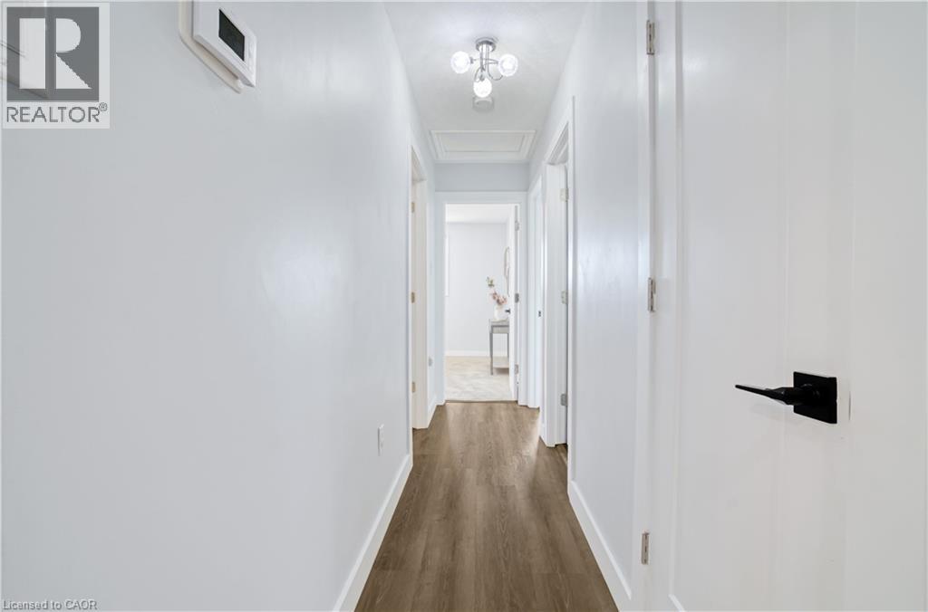 60 LYSANDA Avenue, London, Ontario, N5Z4L3 — Photo 16