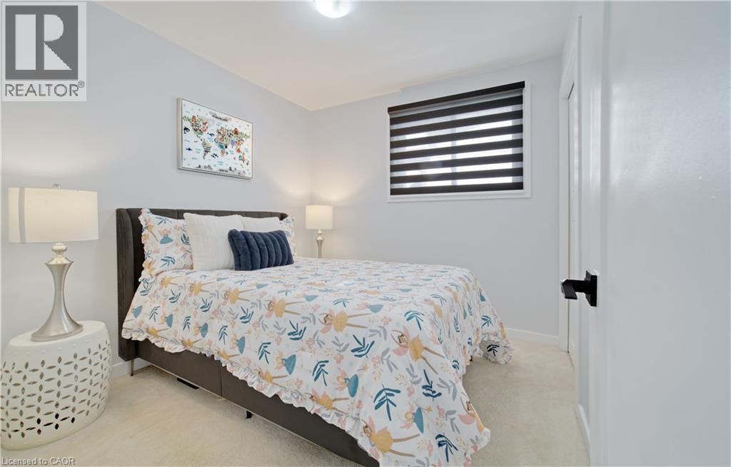 60 LYSANDA Avenue, London, Ontario, N5Z4L3 — Photo 17