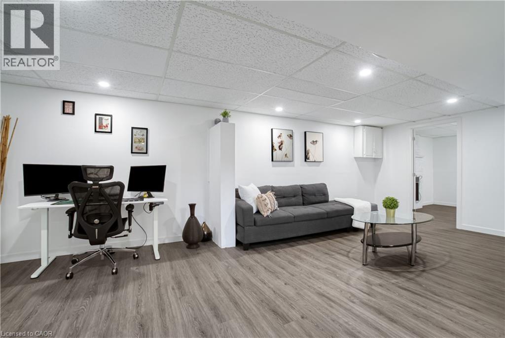 60 LYSANDA Avenue, London, Ontario, N5Z4L3 — Photo 38