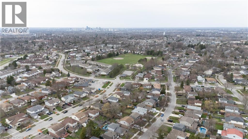 60 LYSANDA Avenue, London, Ontario, N5Z4L3 — Photo 49