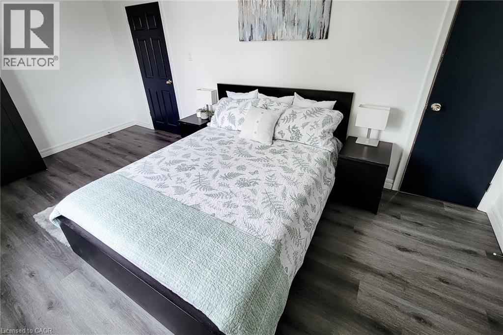 5 MARTHA Street, Hamilton, Ontario, L8H2B8 — Photo 18