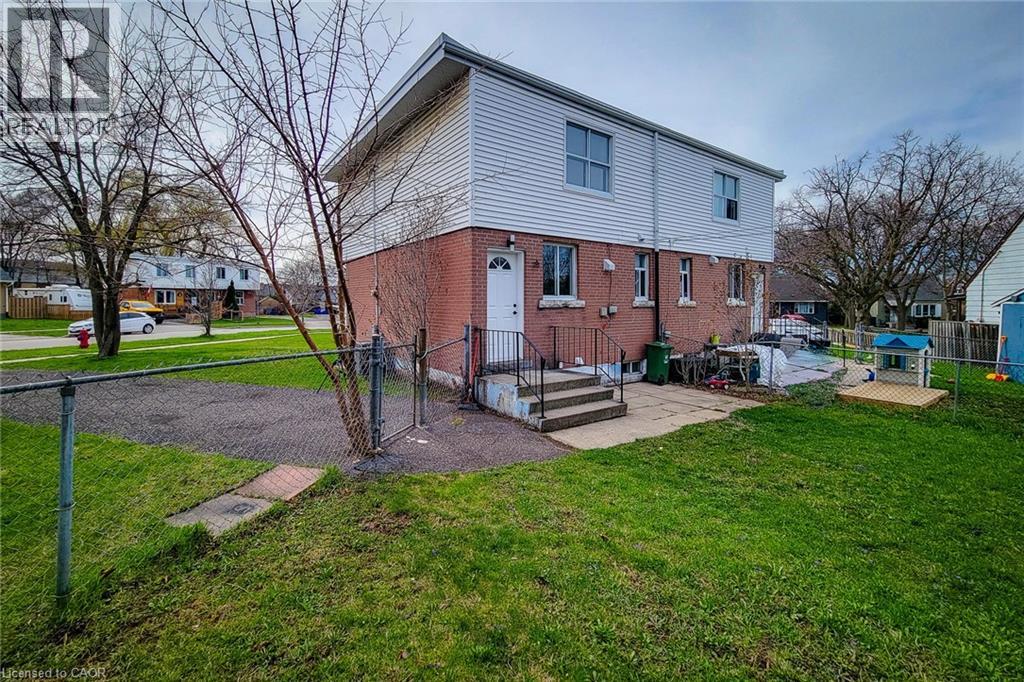 5 MARTHA Street, Hamilton, Ontario, L8H2B8 — Photo 32