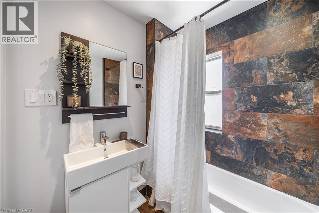 30 LOTTRIDGE Street, Hamilton, Ontario, L8L6T5 — Photo 27