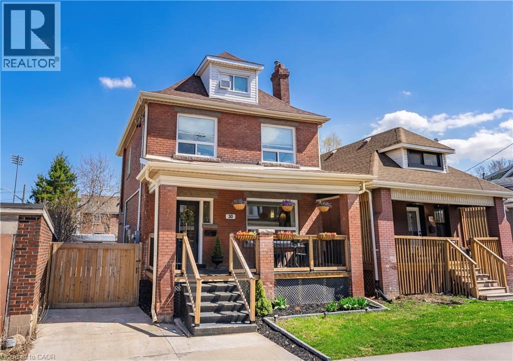 30 LOTTRIDGE Street, Hamilton, Ontario, L8L6T5 — Photo 4