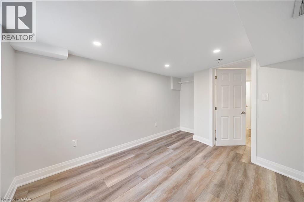 30 LOTTRIDGE Street, Hamilton, Ontario, L8L6T5 — Photo 44