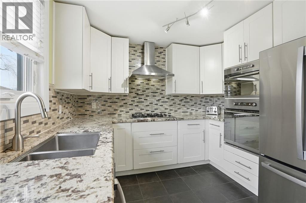 336 BARTON Street, Stoney Creek, Ontario, L8E2K9 — Photo 28