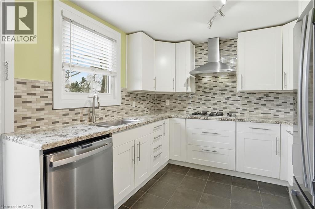 336 BARTON Street, Stoney Creek, Ontario, L8E2K9 — Photo 29
