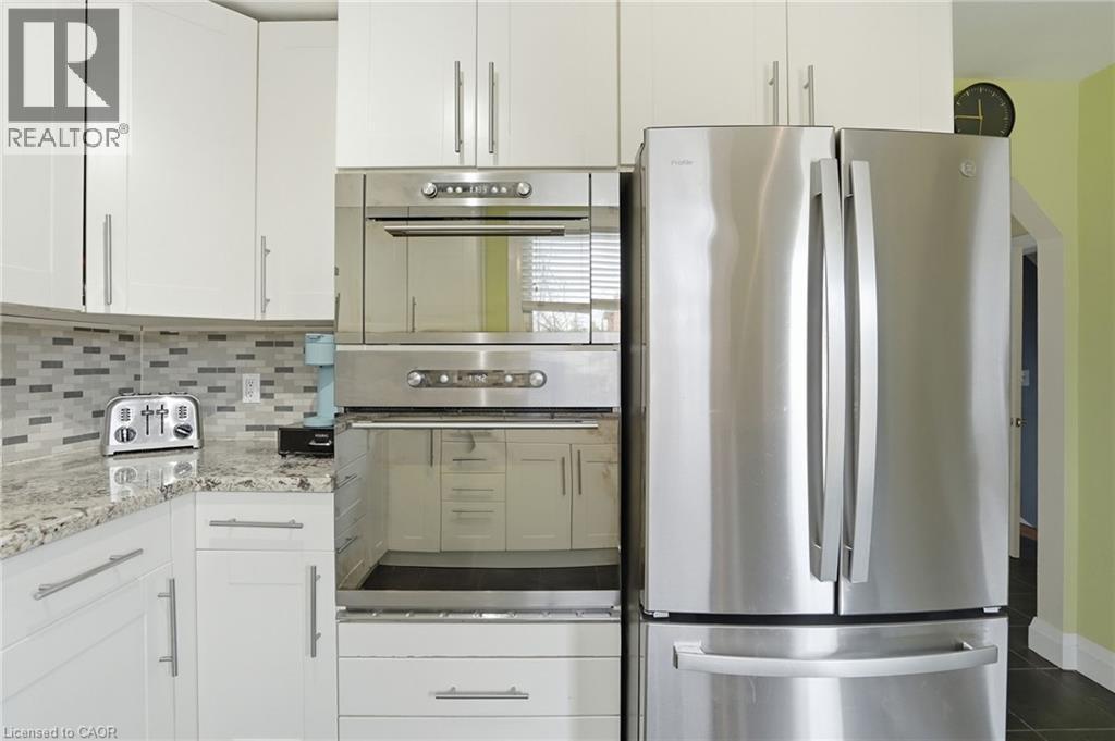 336 BARTON Street, Stoney Creek, Ontario, L8E2K9 — Photo 30