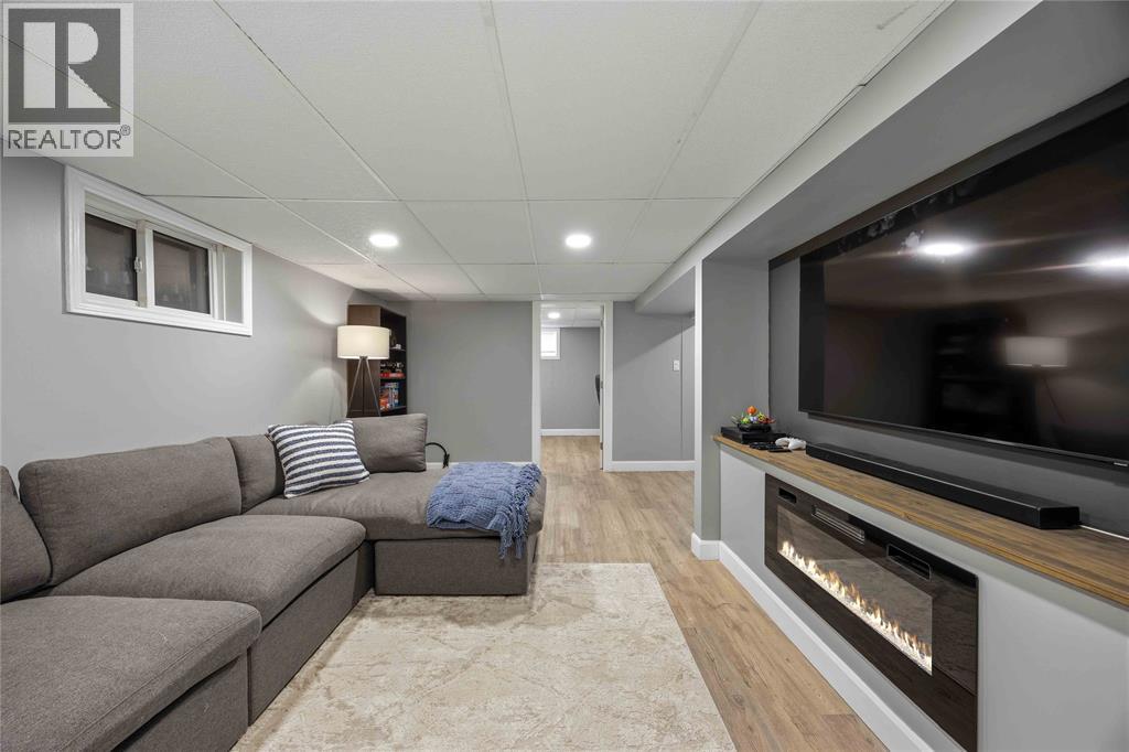 763 CLAXTON AVENUE, Sarnia, Ontario, N7T5L9 — Photo 30