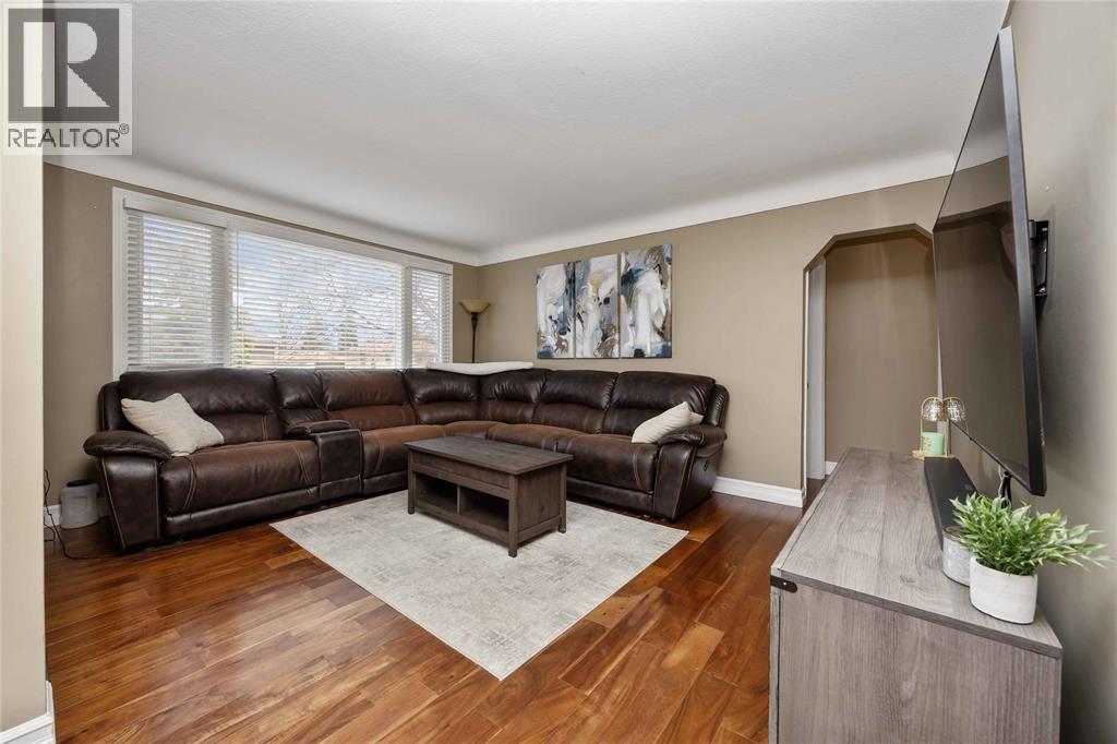 763 CLAXTON AVENUE, Sarnia, Ontario, N7T5L9 — Photo 6