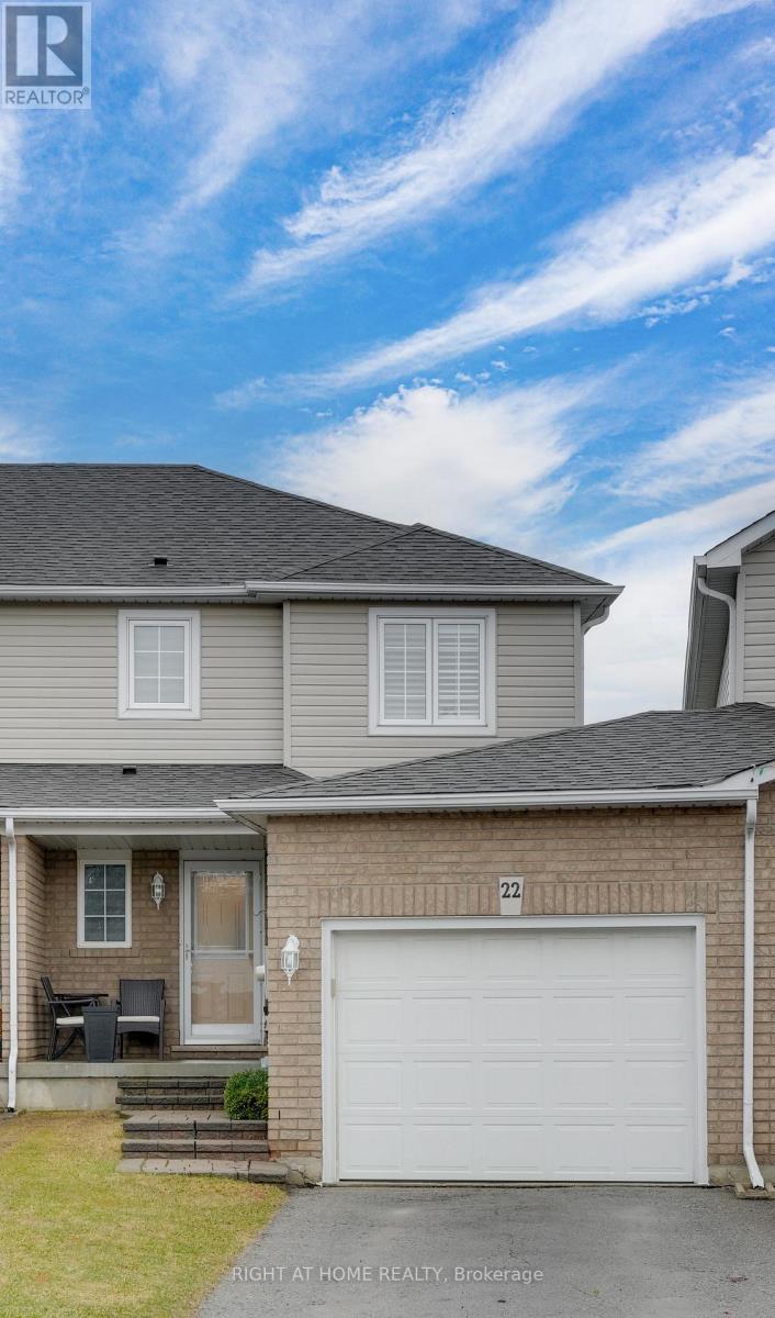 22 SUNSET PLACE, Barrie (Holly), Ontario, L4N0T7 — Photo 2