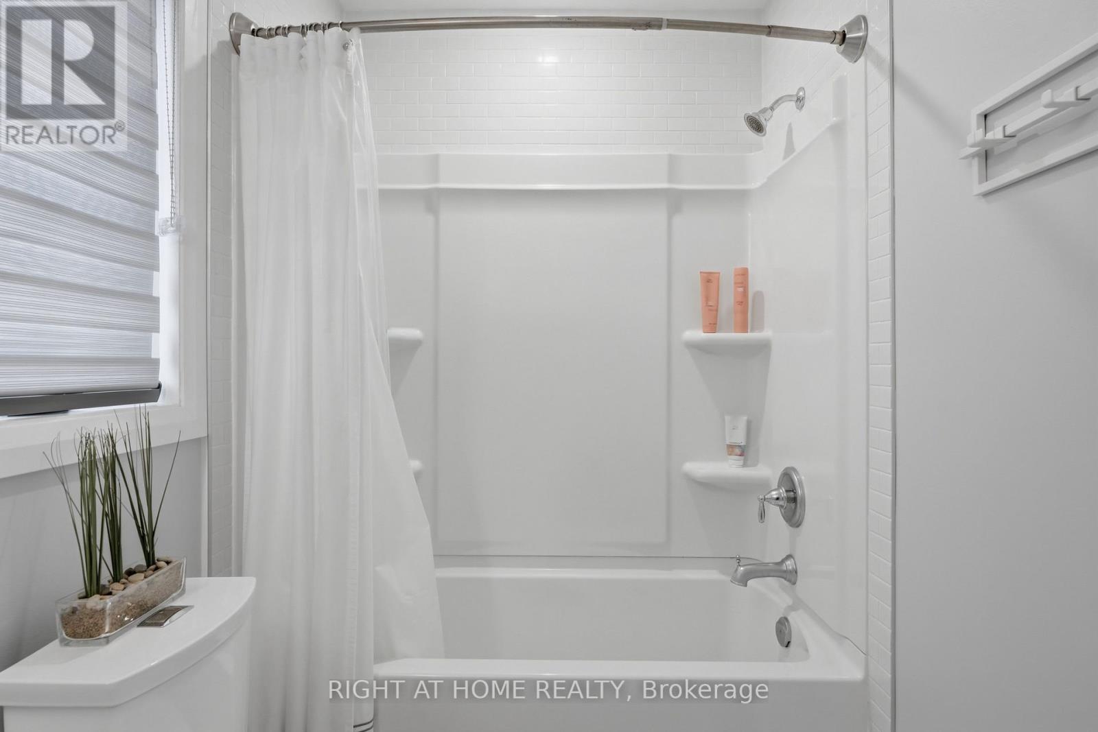 22 SUNSET PLACE, Barrie (Holly), Ontario, L4N0T7 — Photo 29