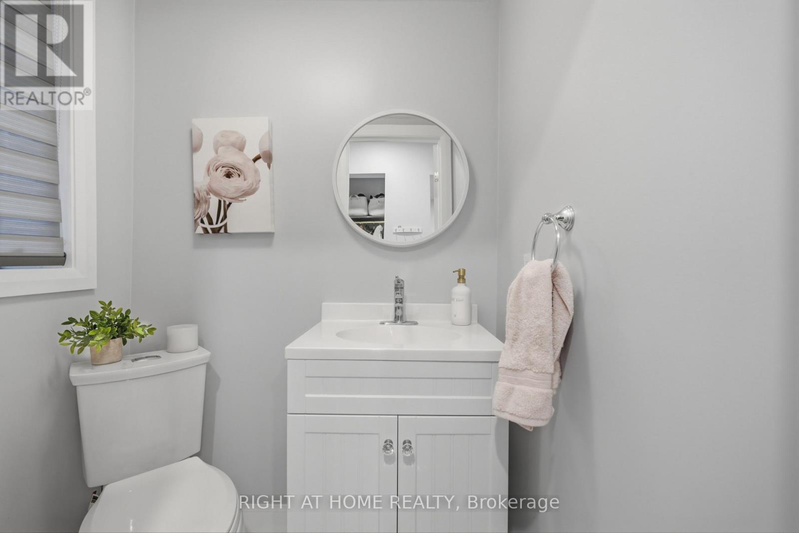 22 SUNSET PLACE, Barrie (Holly), Ontario, L4N0T7 — Photo 6