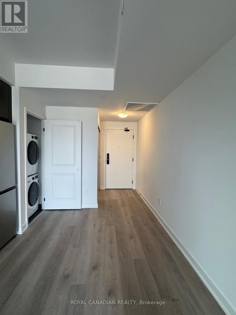 610 - 2075 LAKESHORE ROAD, Burlington (Brant), Ontario, L7R0H3 — Photo 3