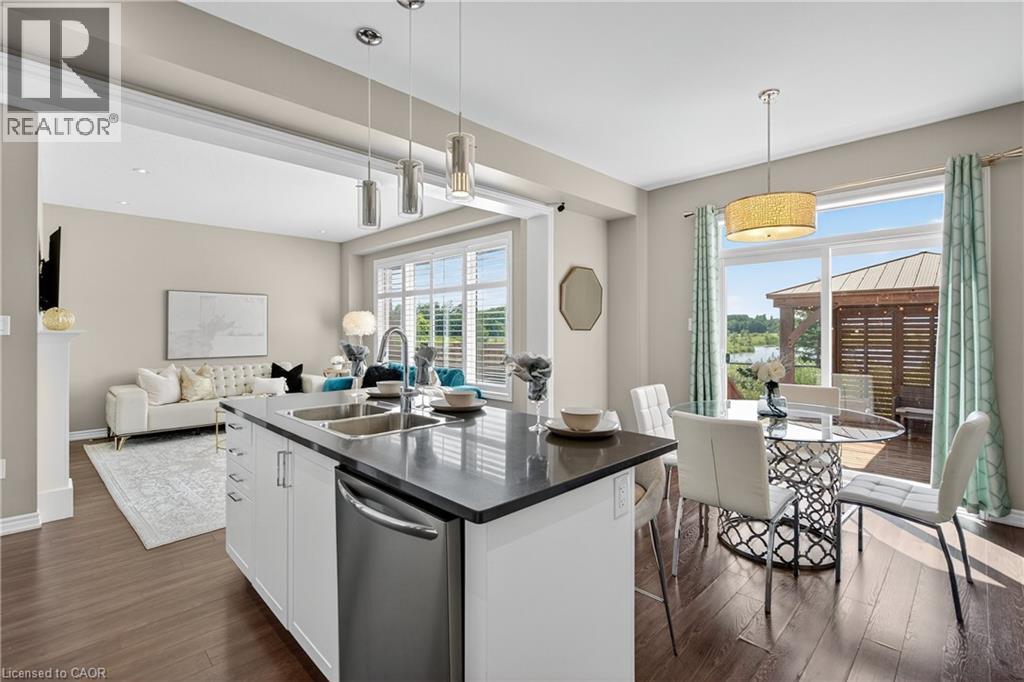 279 VOYAGER Pass, Binbrook, Ontario, L0R1C0 — Photo 10