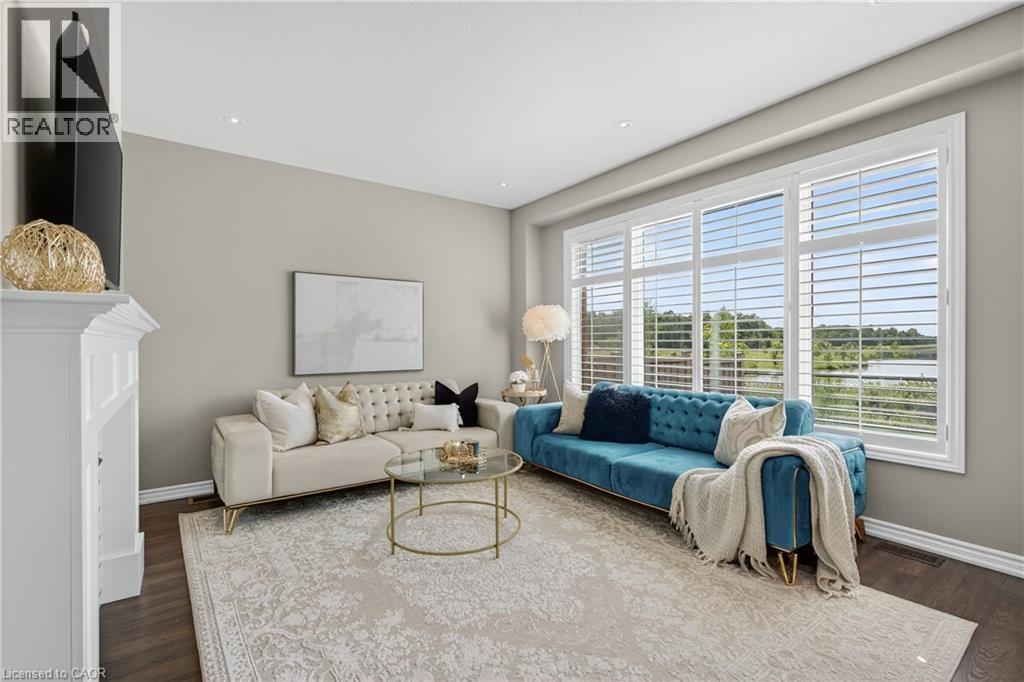 279 VOYAGER Pass, Binbrook, Ontario, L0R1C0 — Photo 12