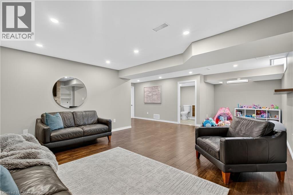 279 VOYAGER Pass, Binbrook, Ontario, L0R1C0 — Photo 29