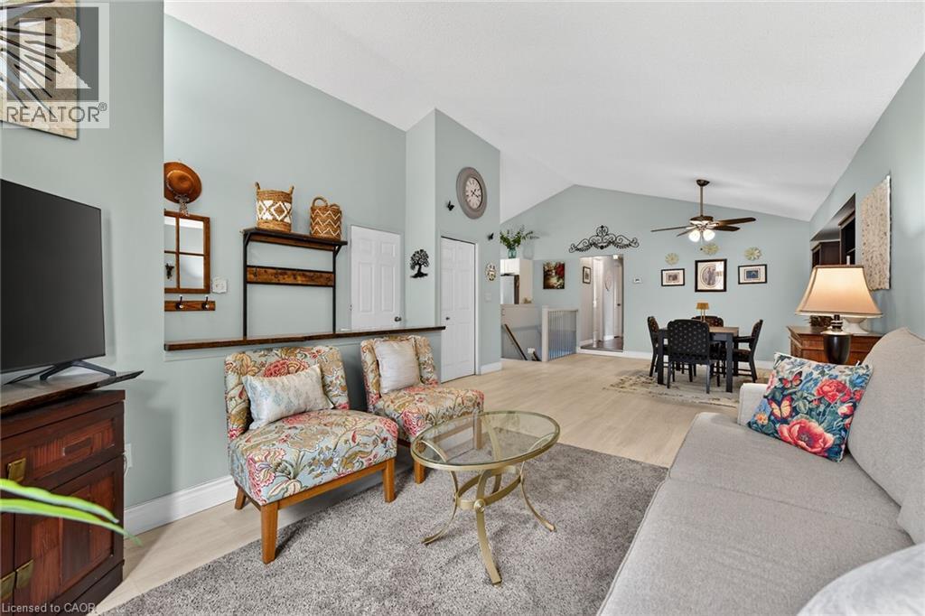 23 JULIEBETH Drive, Hamilton, Ontario, L9B2N6 — Photo 15