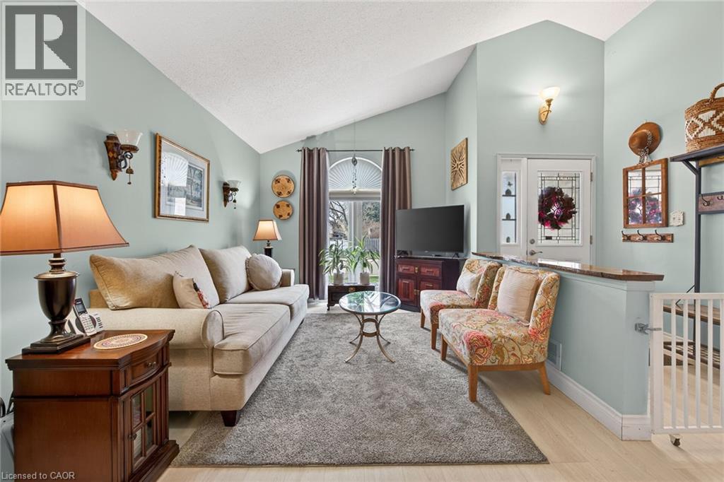 23 JULIEBETH Drive, Hamilton, Ontario, L9B2N6 — Photo 16