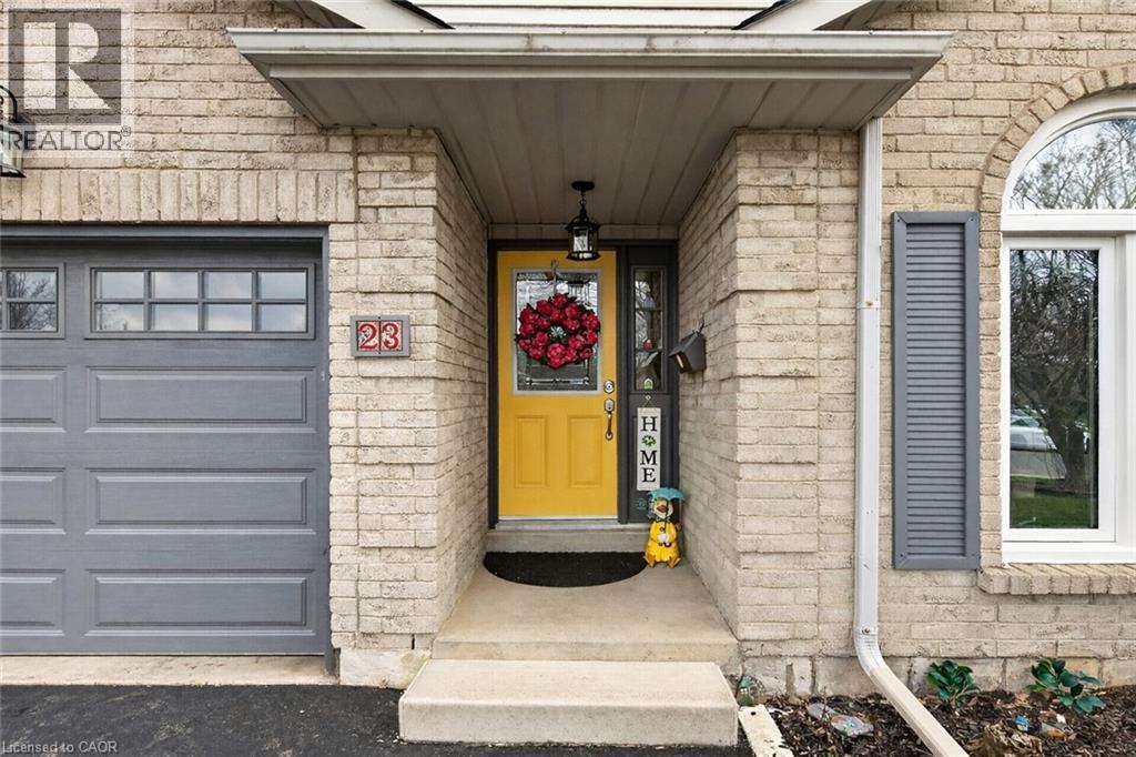 23 JULIEBETH Drive, Hamilton, Ontario, L9B2N6 — Photo 4