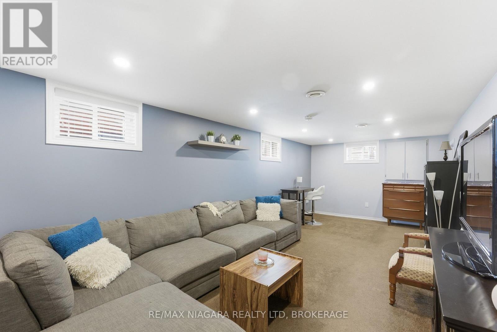 6596 HUGGINS STREET, Niagara Falls (Stamford), Ontario, L2J1H4 — Photo 10