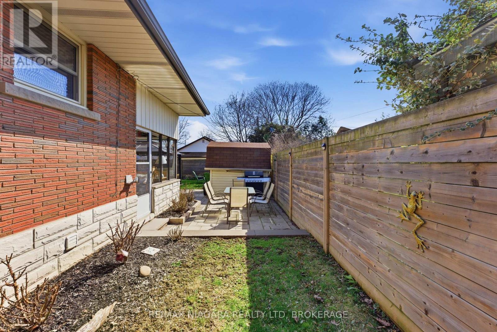 6596 HUGGINS STREET, Niagara Falls (Stamford), Ontario, L2J1H4 — Photo 11