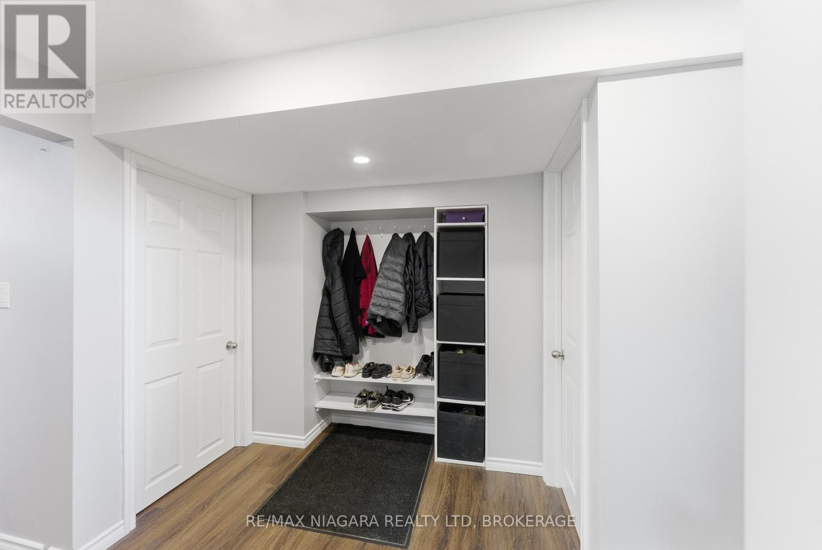 6596 HUGGINS STREET, Niagara Falls (Stamford), Ontario, L2J1H4 — Photo 20