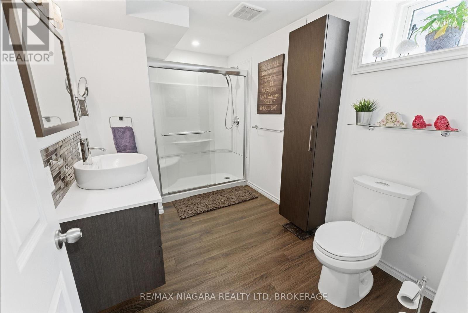 6596 HUGGINS STREET, Niagara Falls (Stamford), Ontario, L2J1H4 — Photo 6