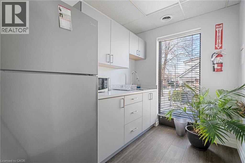 1219 MAIN Street E Unit# 1B & C, Hamilton, Ontario, L8K1A5 — Photo 9