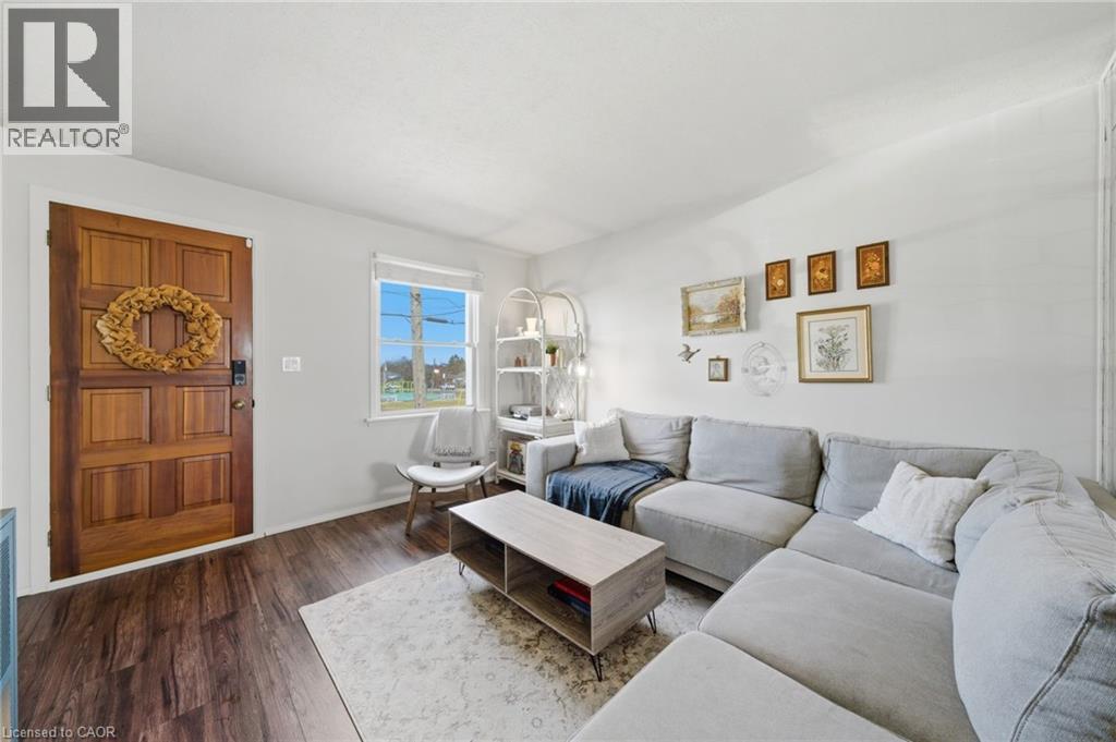 752 NINTH Avenue, Hamilton, Ontario, L8T2A6 — Photo 8