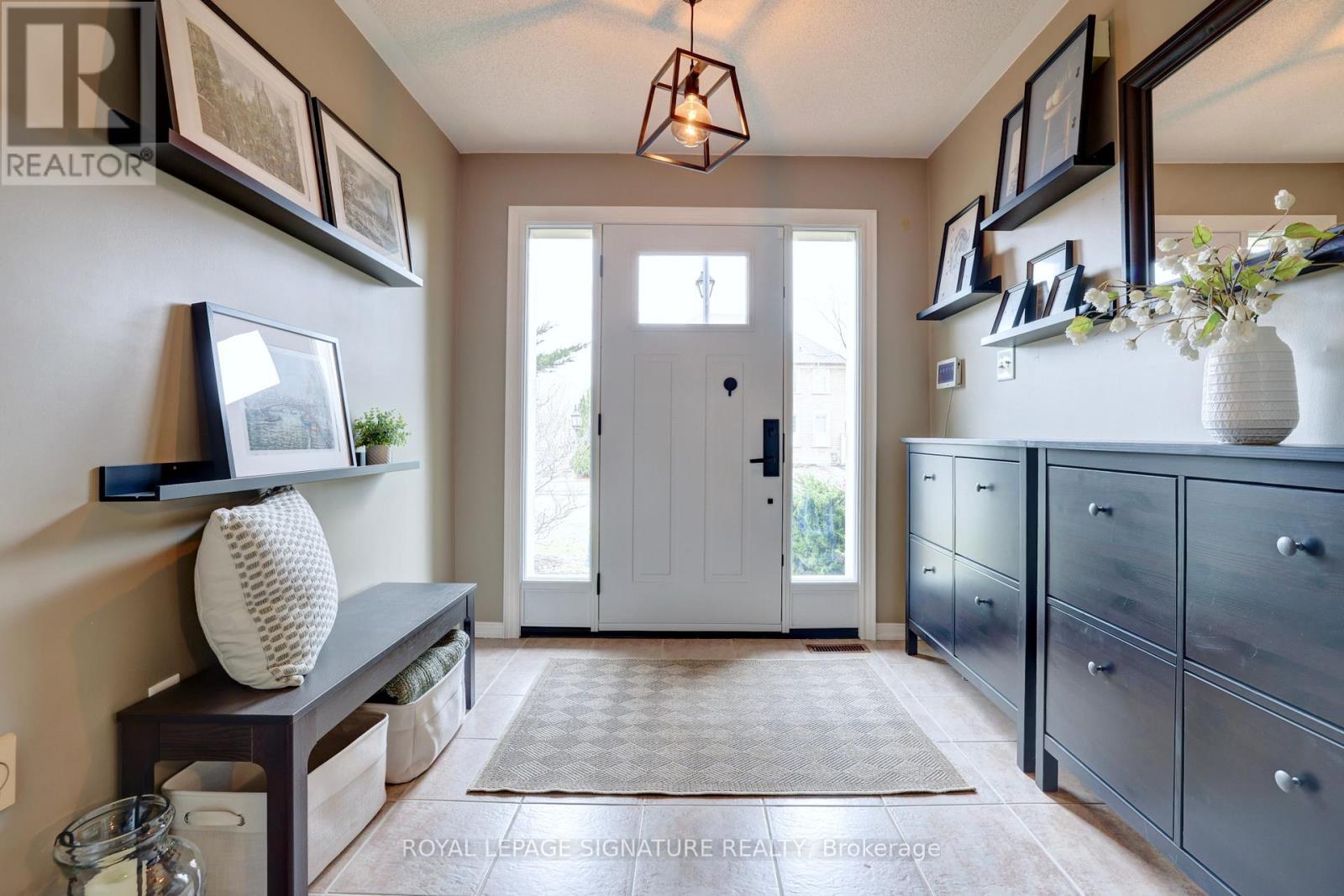 2 APOLLO DRIVE, Richmond Hill (Jefferson), Ontario, L4E4C2 — Photo 4