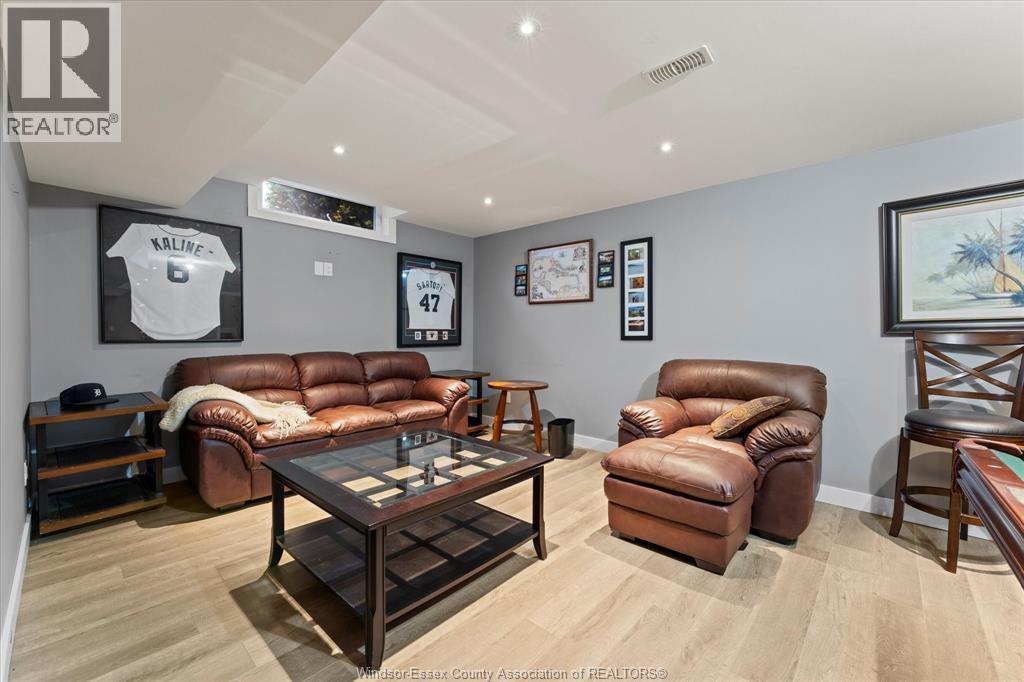 6 HOLLY, Kingsville, Ontario, N9Y0E9 — Photo 25