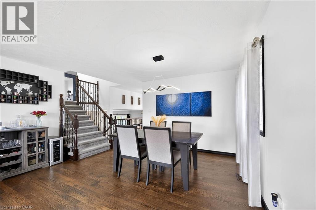 56 HUMMINGBIRD Lane, Hamilton, Ontario, L9A4A9 — Photo 12