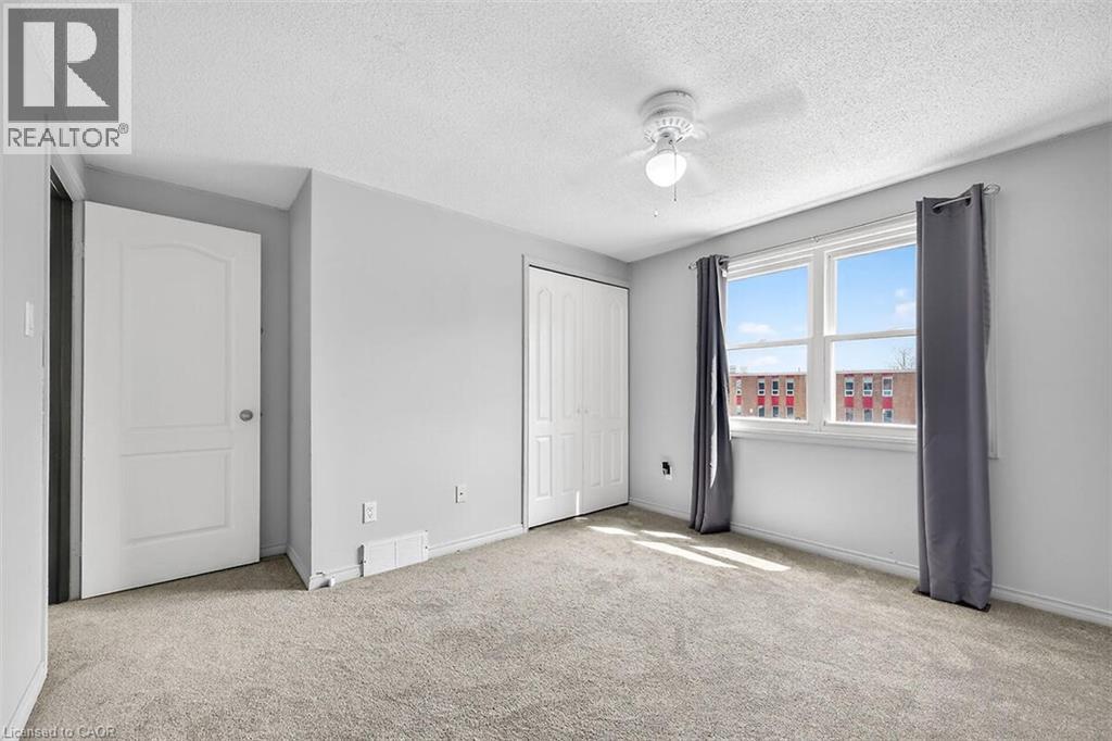 56 HUMMINGBIRD Lane, Hamilton, Ontario, L9A4A9 — Photo 20