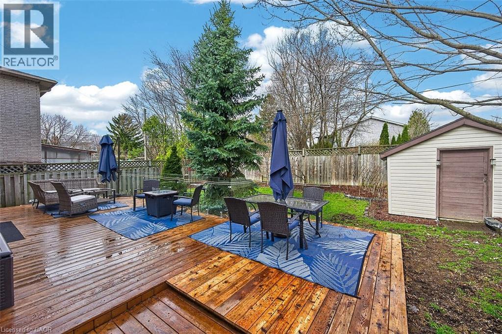 56 HUMMINGBIRD Lane, Hamilton, Ontario, L9A4A9 — Photo 40