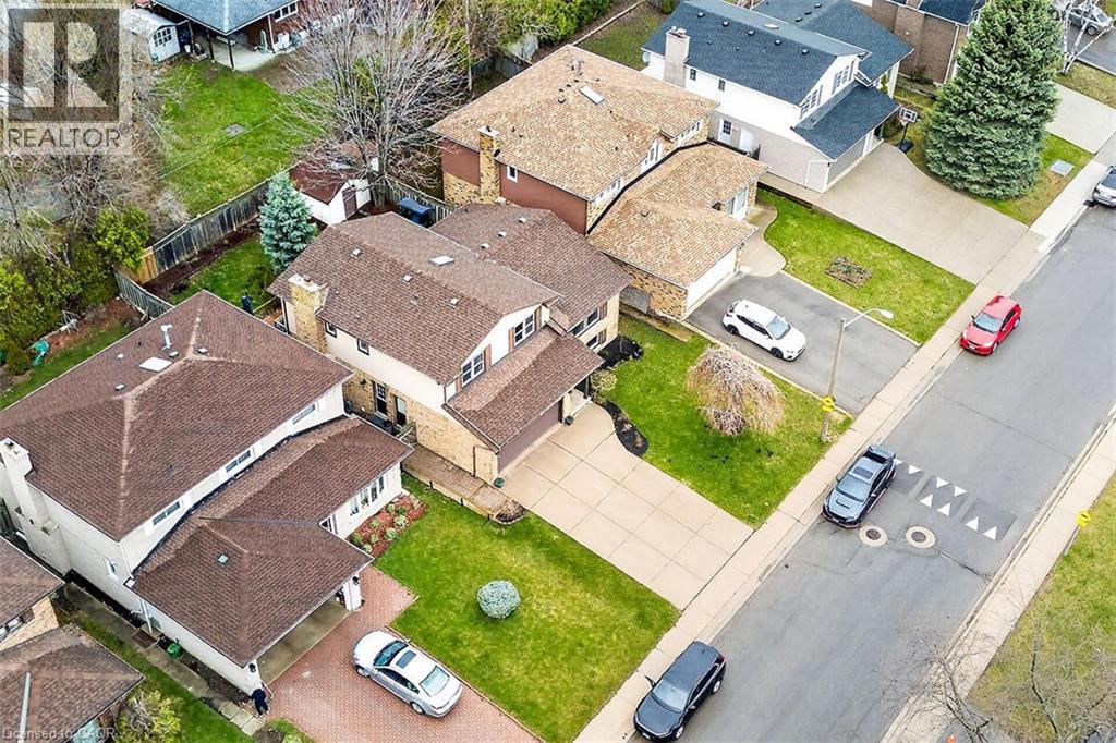 56 HUMMINGBIRD Lane, Hamilton, Ontario, L9A4A9 — Photo 43