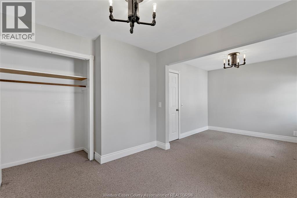 76 TEXAS, Amherstburg, Ontario, N9V2R7 — Photo 14