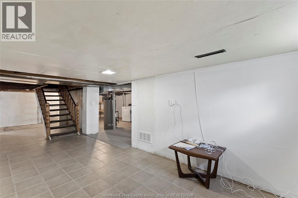 76 TEXAS, Amherstburg, Ontario, N9V2R7 — Photo 22