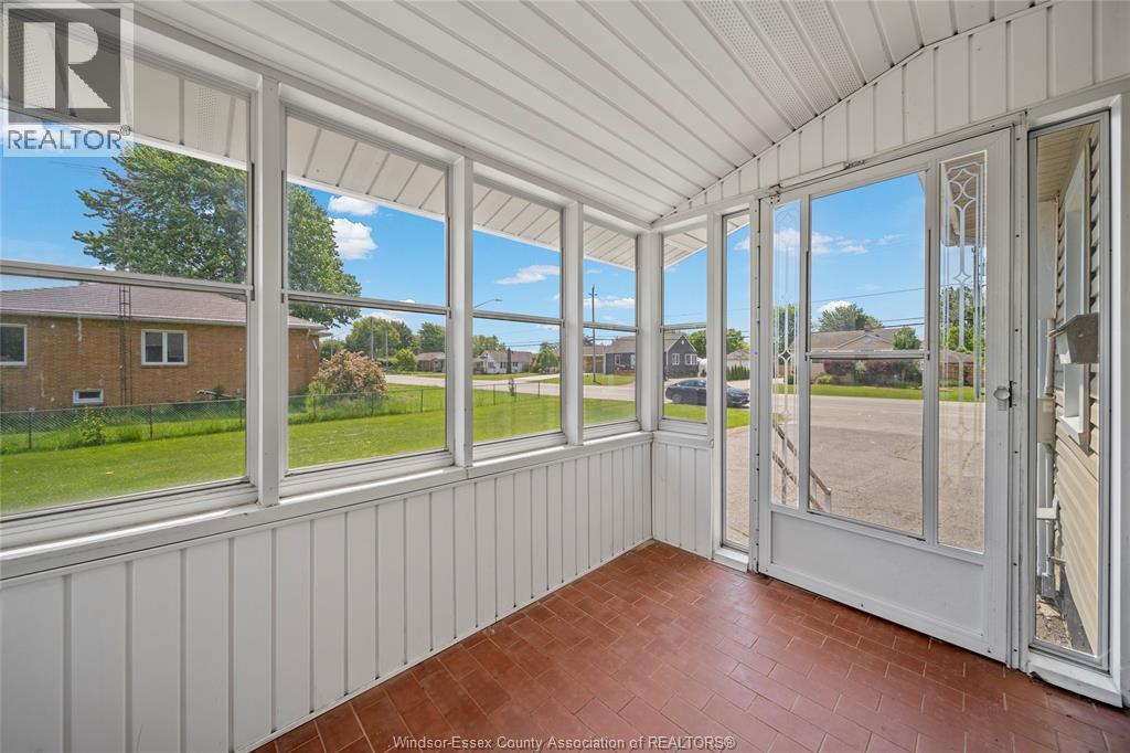 76 TEXAS, Amherstburg, Ontario, N9V2R7 — Photo 27