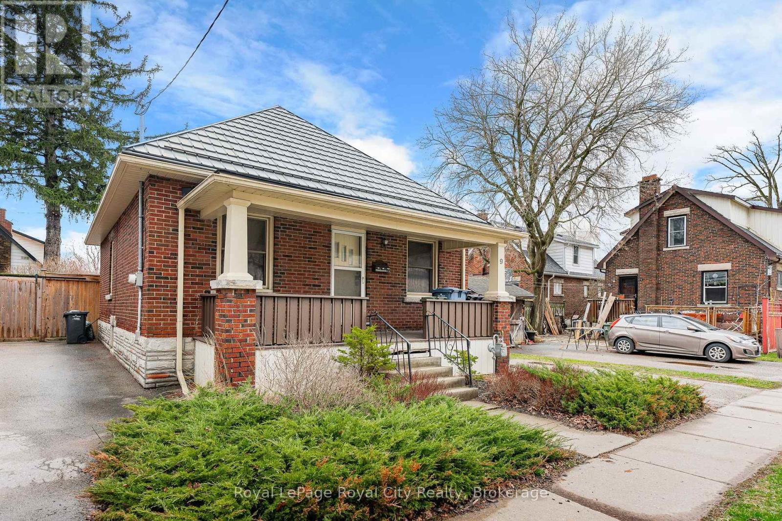 9 STULL AVENUE, Guelph (Exhibition Park), Ontario, N1H1N2 — Photo 6