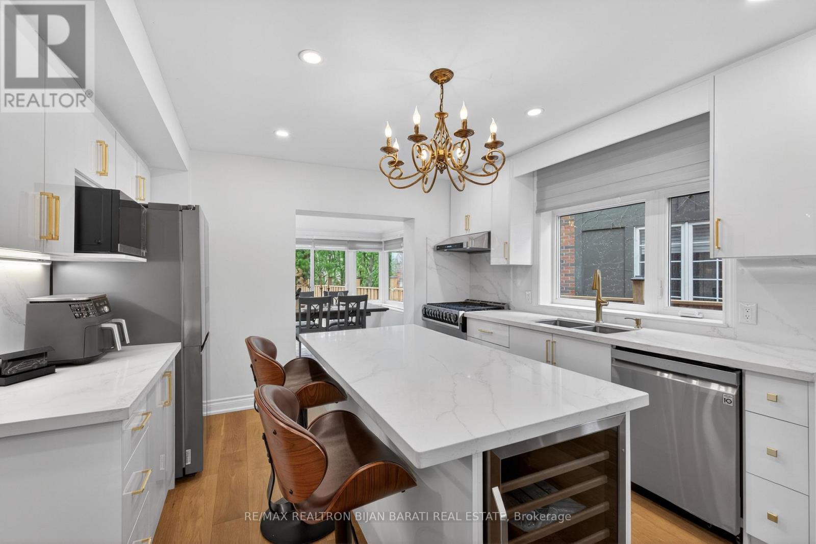 1 WANLESS CRESCENT, Toronto (Lawrence Park South), Ontario, M4N3B6 — Photo 12