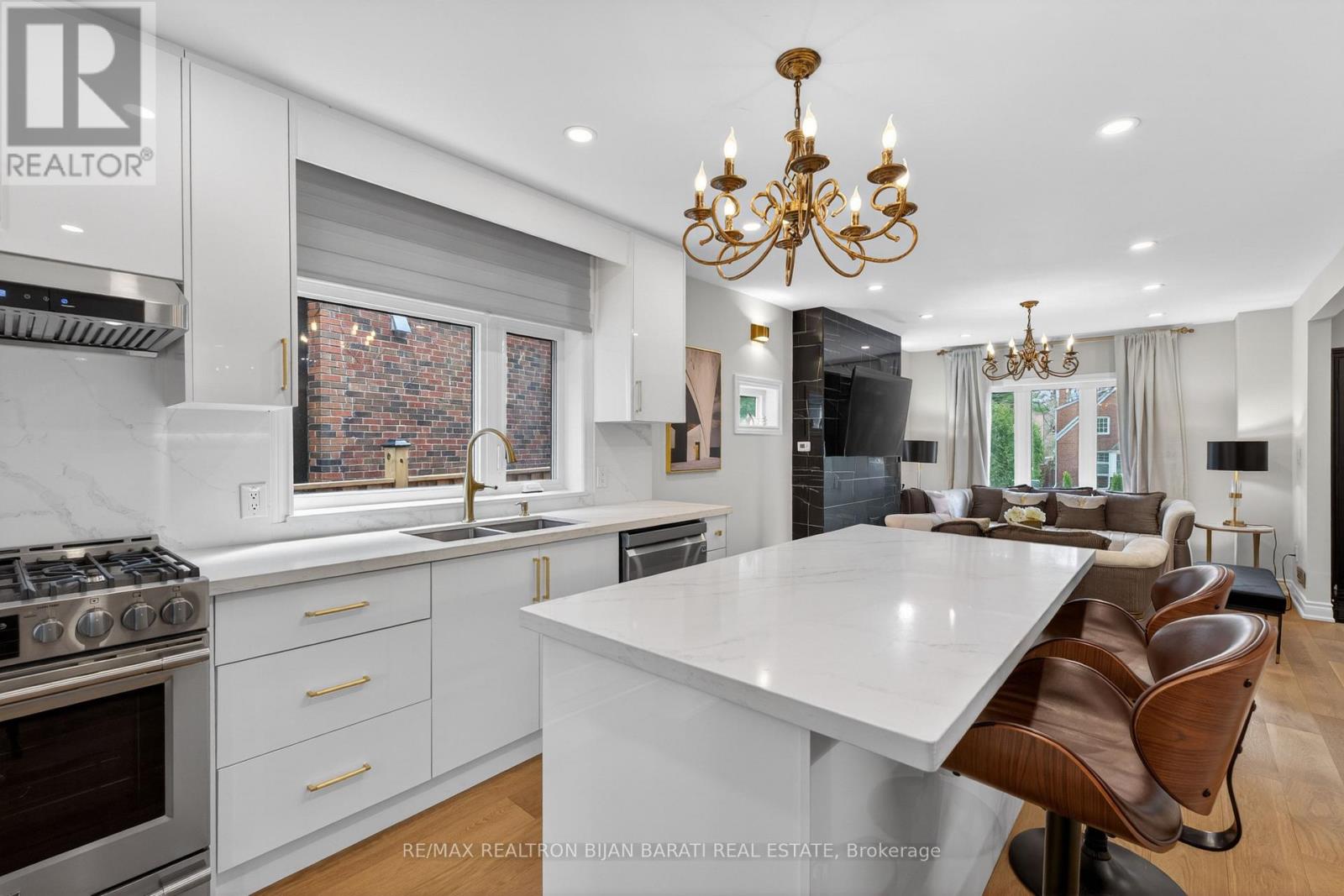 1 WANLESS CRESCENT, Toronto (Lawrence Park South), Ontario, M4N3B6 — Photo 14