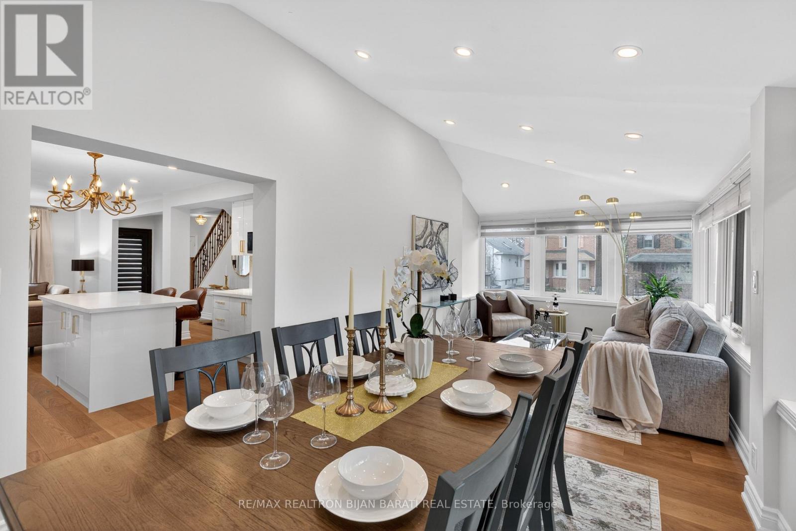 1 WANLESS CRESCENT, Toronto (Lawrence Park South), Ontario, M4N3B6 — Photo 19